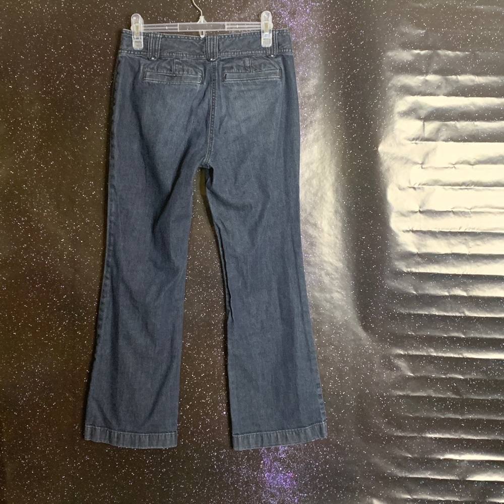Ann Taylor Petite- Dark Wash Curvy Jeans size 6P - Picture 6 of 8